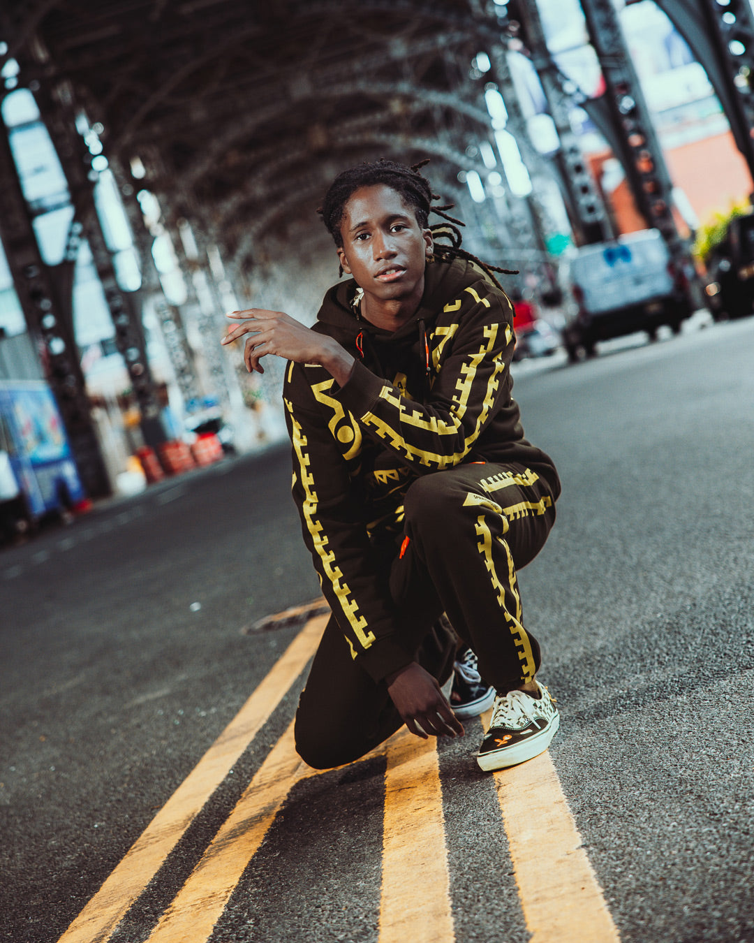 A.I.9 AFRICAN INTELLIGENCE PATH TO THE FUTURE II - SANDFLOWER COLLAB JOGGER