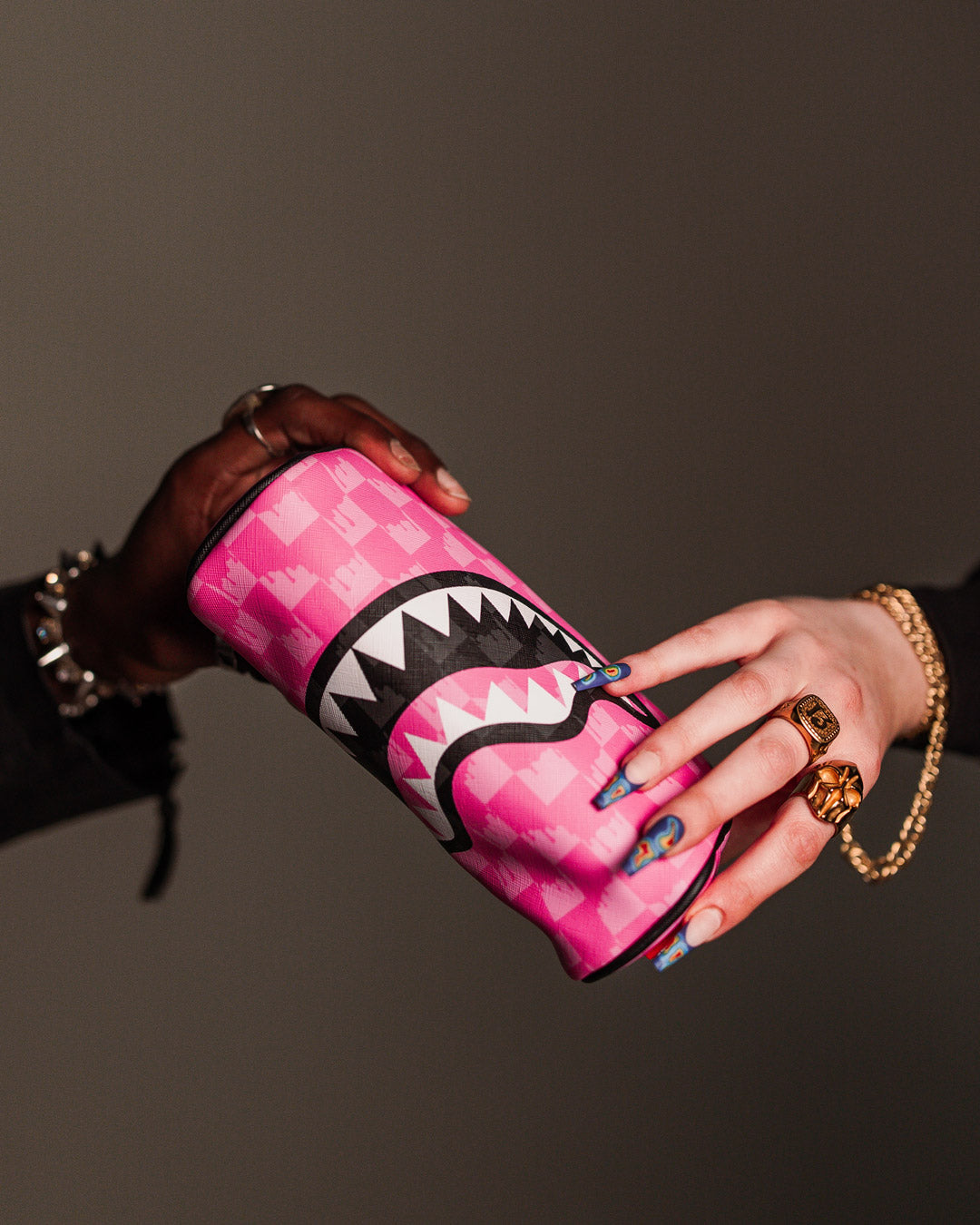 PINK PARADISE POUCH